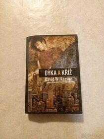 Dýka a kříž