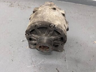 Alternátor Audi VW Hitachi 059903015p