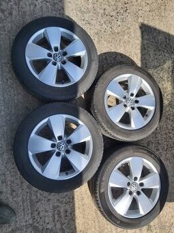 Prodám originální alu Vw 16" s letními pneu 205/55/16