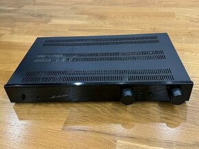 B&W Aura VA100 Evolution Integrated Amplifier