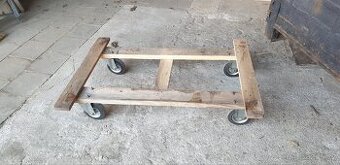 Plechová bedna +kolečka na převoz - 1