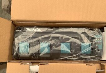 Nabíječka 4X port MAKITA DC18SF se zárukou
