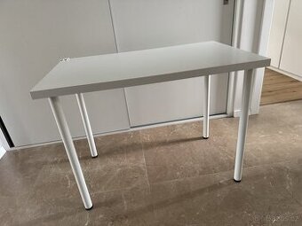 Linnmon pracovni stul