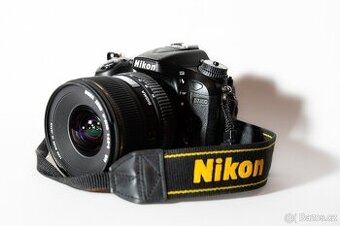 Digitální zrcadlovka Nikon D7100 a objektivy