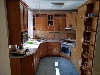 prodám používanou kuchyň
