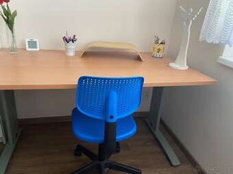 Studijni/pracovni stul s zidli IKEA