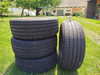235/55 R18 Hankook