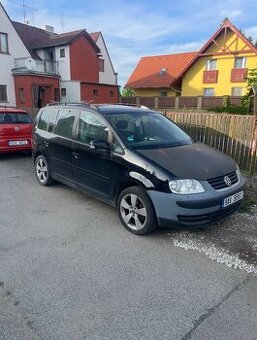 Vokswagen touran 2.0 tdi