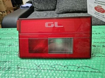 pravé vnitřní světlo Seat Toledo GL 1L0945108L