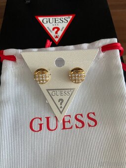 Náušnice Guess s krystaly
