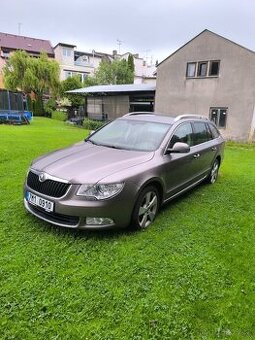 ŠKODA SUPERB II 2.0TDI COMBI DSG