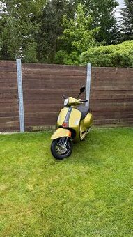 Vespa GTS 125