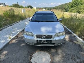 Volvo V70 D5 120kw ND - 1