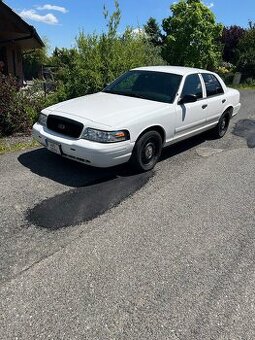 Ford Crown Victoria Police Interceptor