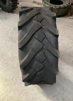 Pneumatiky kola pro nakladac 23,5/70-16