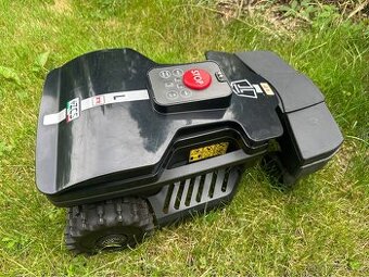 Robotická sekačka na trávu TECHline NEXTTECH LX2 ZR