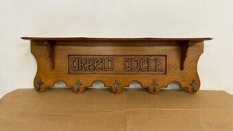 Starožitný rustikální věšák