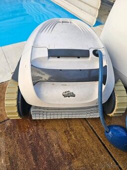 Bazénový vysavač Dolphin e20