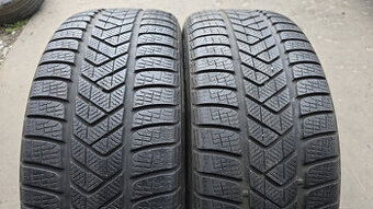 Zimní pneu 245/45/19 Pirelli
