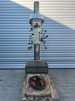 Sloupová vrtačka VS32A