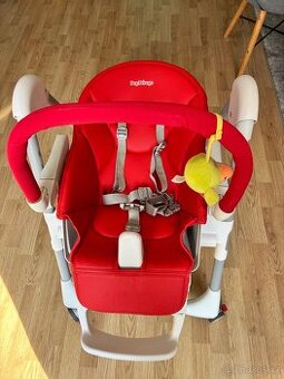 Jidelni zidlicka pegperego