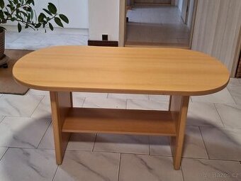 konferenční stolek