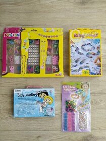 Korálky (dětské sady k výrobě šperků, náramků..) - nové - 1