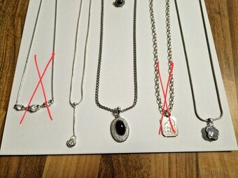 ⭐ Prodám stříbrné šperky 925/1000 – více kusů, různé druhy ⭐