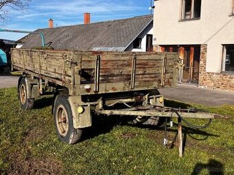 valník za v3s,traktor