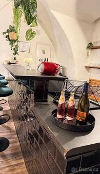 ⭐ Stylový sklípek 98 m² – kompletně zařízeno, otevřete hned