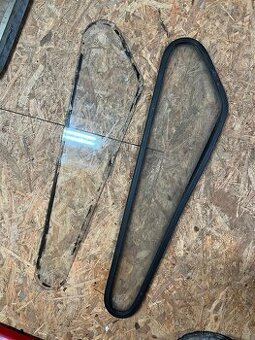 Zadní a boční okna Multicar m26