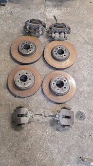 Bmw x6 e71 35i komplet brzdy