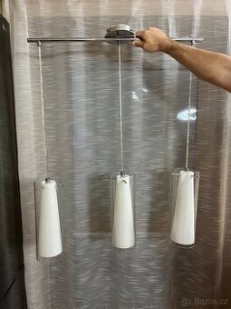 Stropní závěsné svítidlo