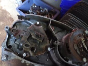 Motor Jawa 638 - 1