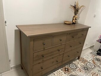 Komoda HEMNES