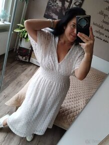 Romantické krajkované šaty XS - L