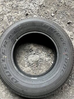 Letní pneu 195/80R15