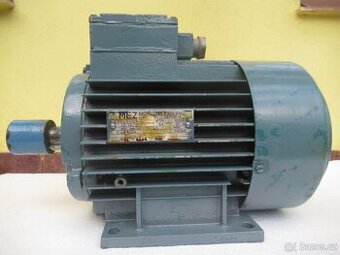 Patkový elektromotor 380V.1,5kw-1410ot.se spojkou po GO.