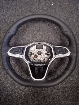 Volkswagen - nový volant, DSG, perfor kůže, multi., výhřev