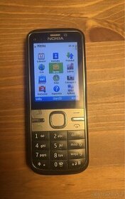 Nokia C5.00 a pouzdro, příslušenství