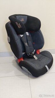 Autosedačka Britax Romer Evolva po jednom dítěti