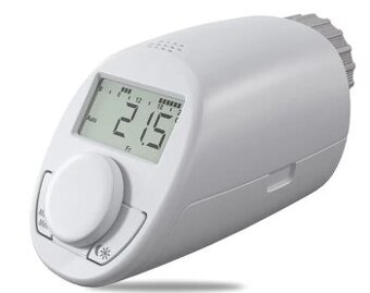 Téměř nové digitální termostatické hlavice Homematic