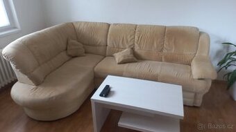 Rozkládací rohová sedačka  s úložným  prostorem