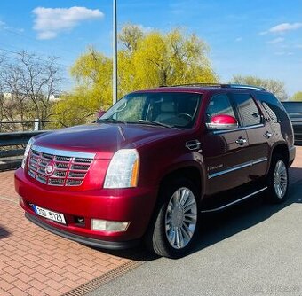 Cadillac Escalade 6,2 V8 Luxury Platinum Edition rok: 2008
