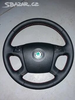 nově renovovaný volant Škoda Octavia 2