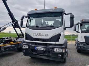 NOVÉ IVECO 180E28 NOSIČ KONTEJNERU 10T IHNED