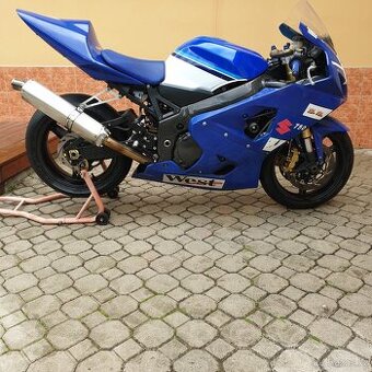 Suzuki GSXR 750
