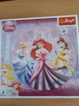 Nové zabalené Puzzle ,skládá se s 150 dílů. Disnej