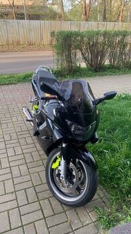 Honda CBR 600 f