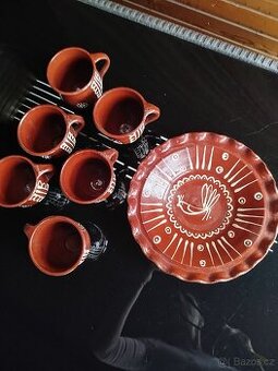 Keramická sada talíře s ouškem a 6ti hrníčky